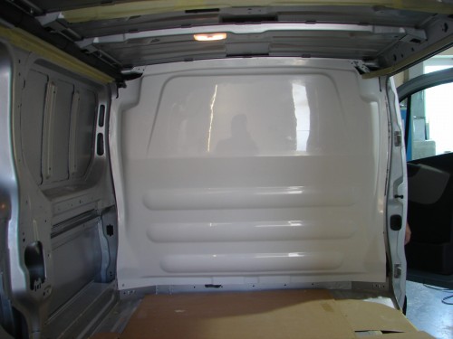 vivaro przegrodq na słupek B.JPG